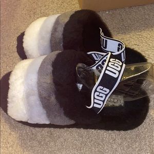 Ugg Fluff Yeah Slide/ Black Grey and White